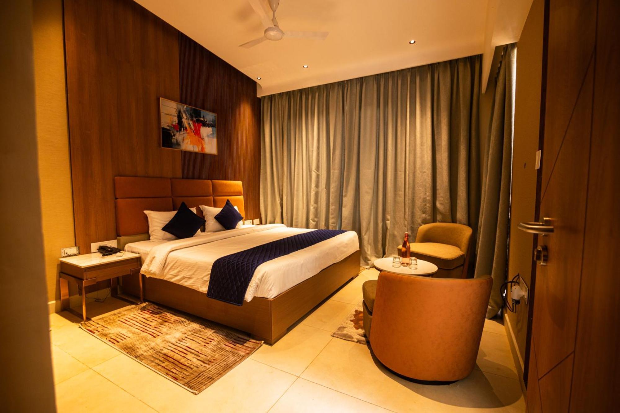 Ananthyam Resort By Anukulas เยลาคีรี ภายนอก รูปภาพ